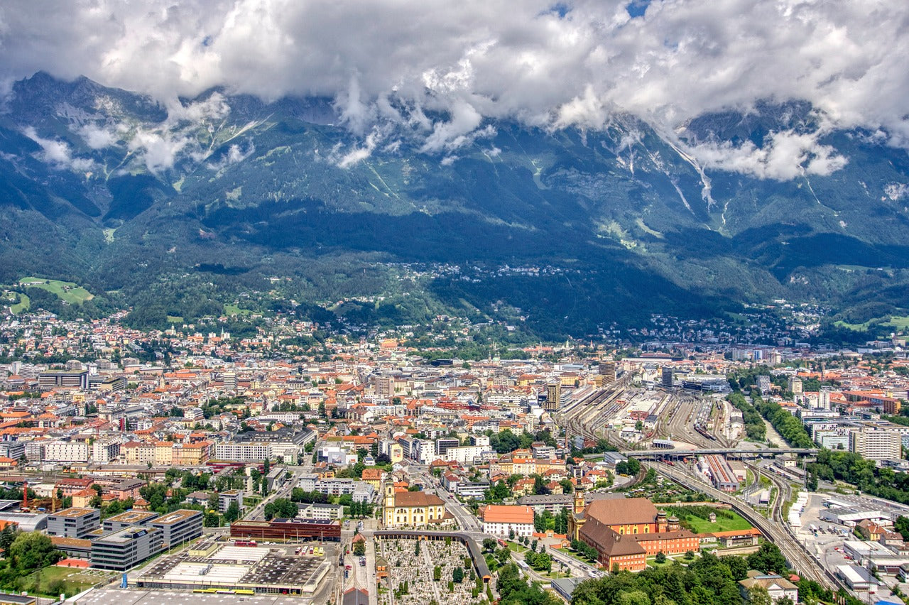 Credit Bild von <a href="https://pixabay.com/de/users/realluca009-8019791/?utm_source=link-attribution&utm_medium=referral&utm_campaign=image&utm_content=7361396">Luca</a> auf <a href="https://pixabay.com/de//?utm_source=link-attribution&utm_medium=referral&utm_campaign=image&utm_content=7361396">Pixabay</a>